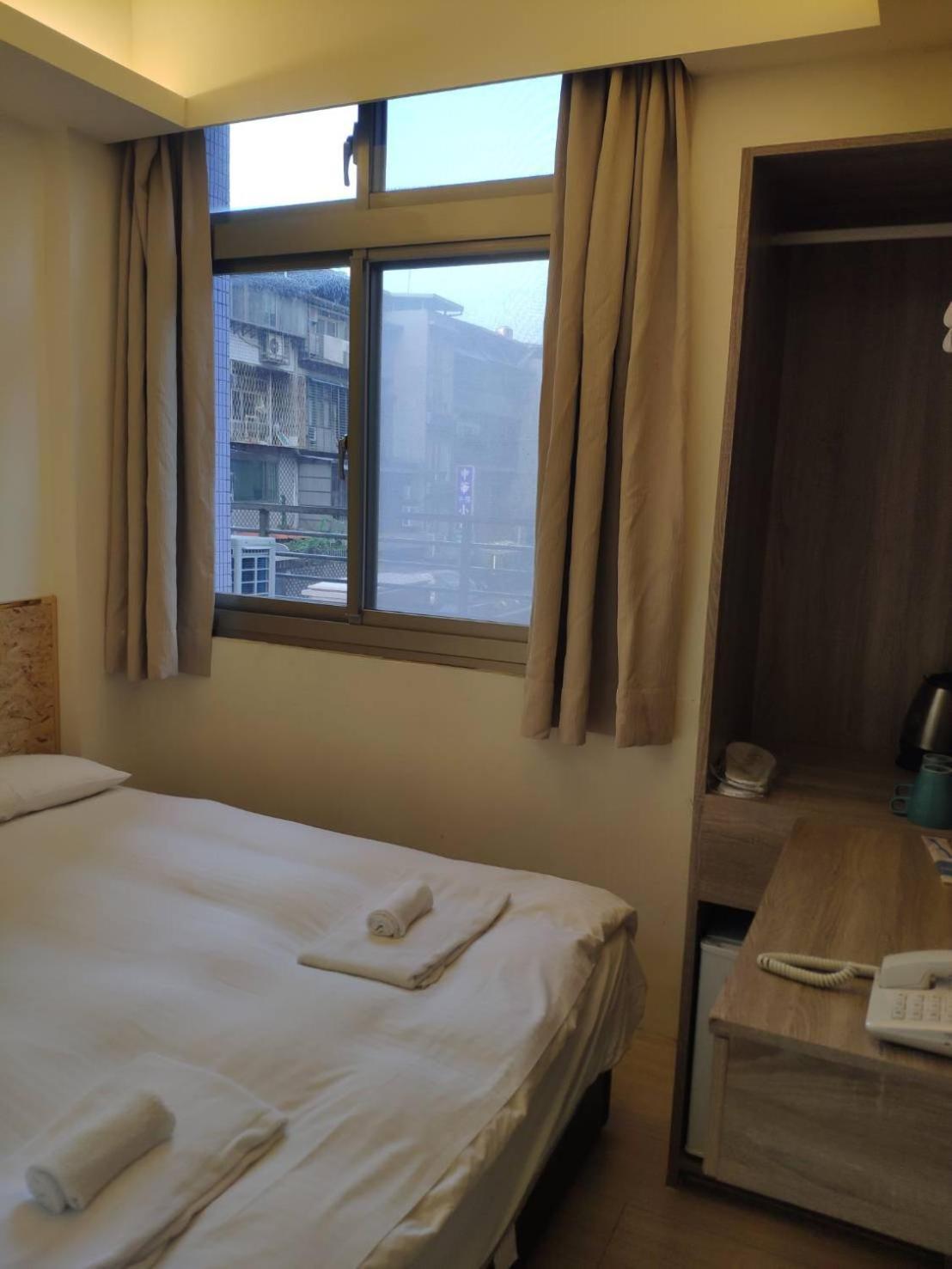 Hostel Jiizu Đài Bắc Ngoại thất bức ảnh